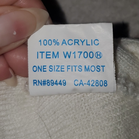 5 for $20 | Jeep Embroidered Grill Logo Small Beanie - Picture 7 of 10